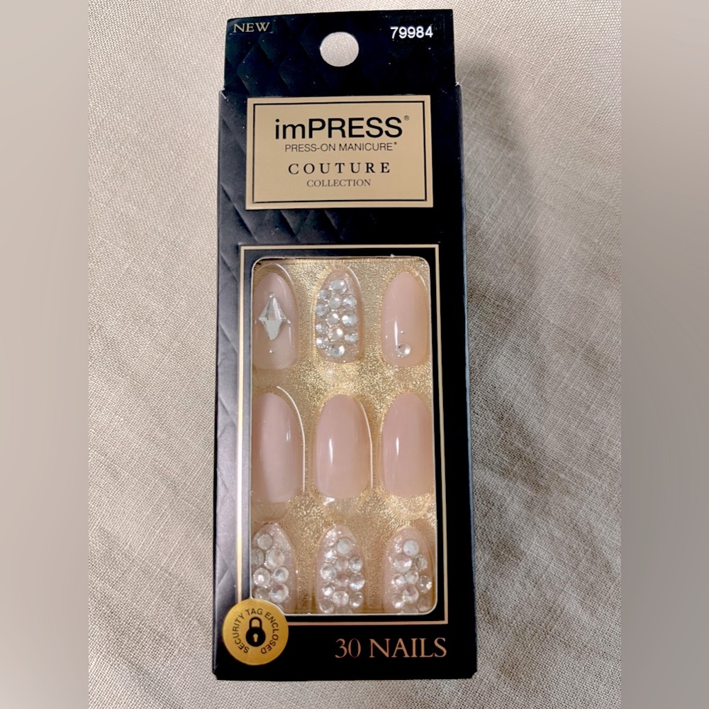 Impress Couture bling press on nails